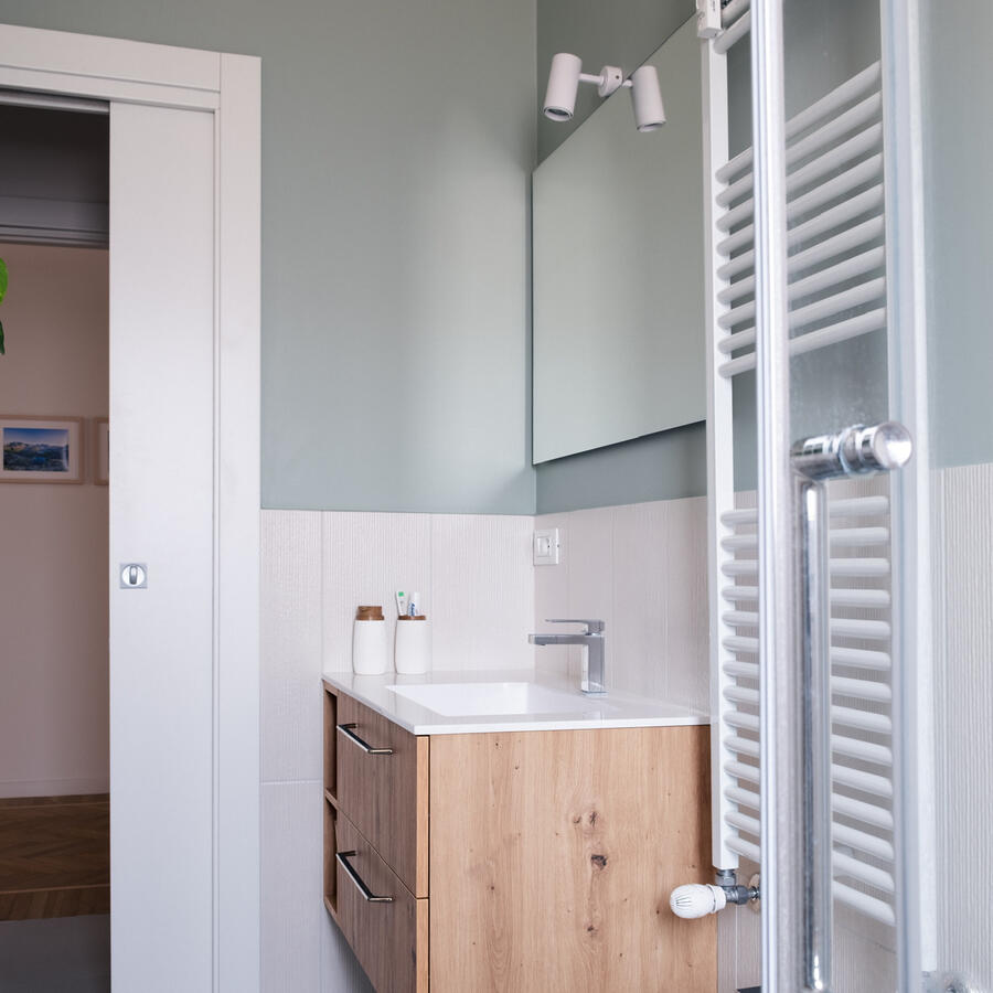 Bagno mobile legno e verde
